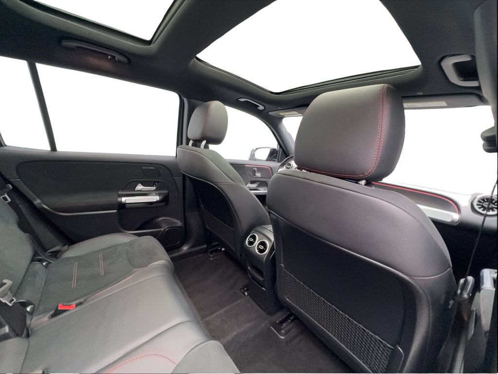 Used 2023 Mercedes-Benz EQB 350 4MATIC SUV image 27