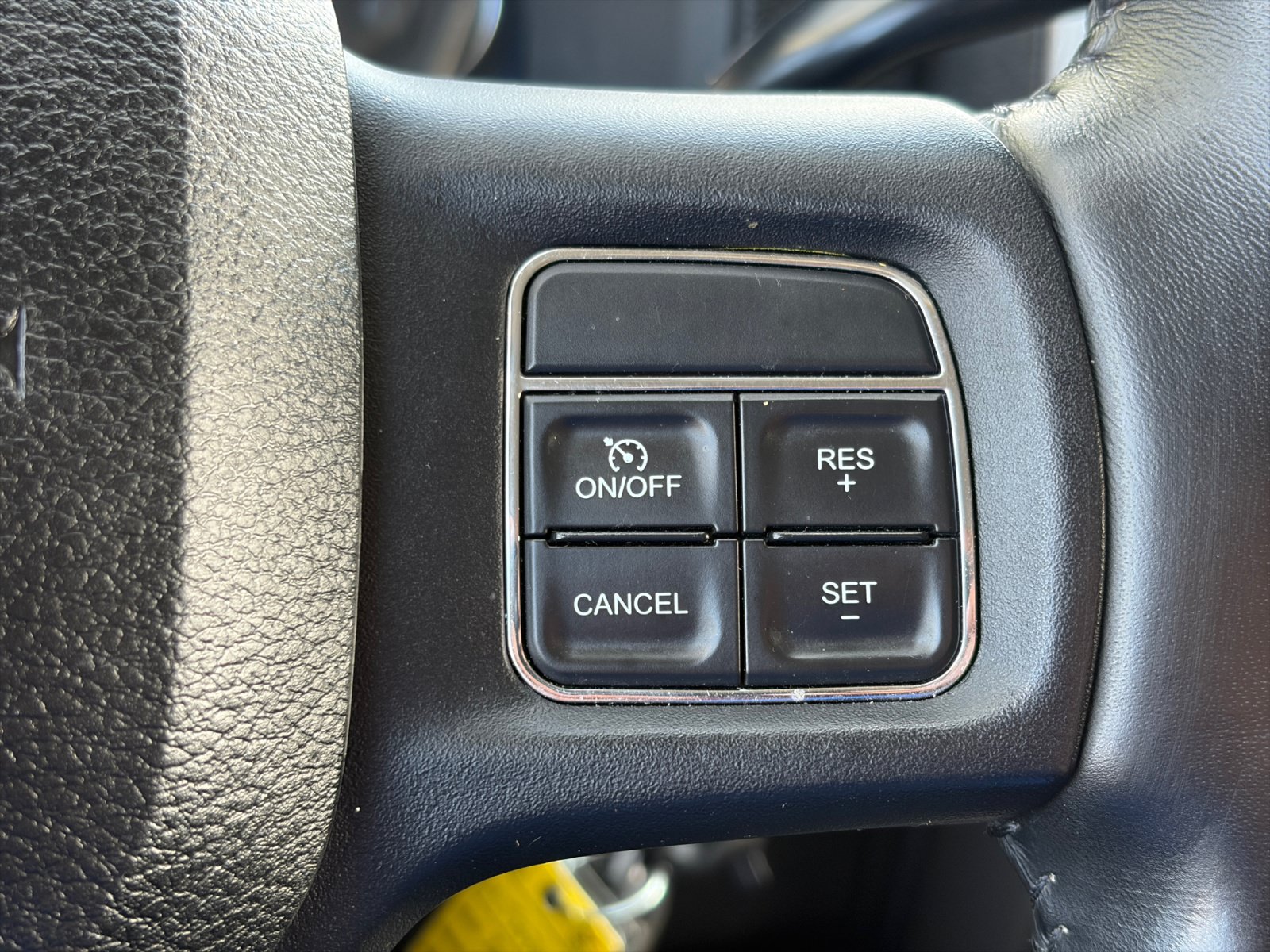 Used 2018 RAM 2500 Big Horn w/ Sport Appearance Group AWD/4WD image 19