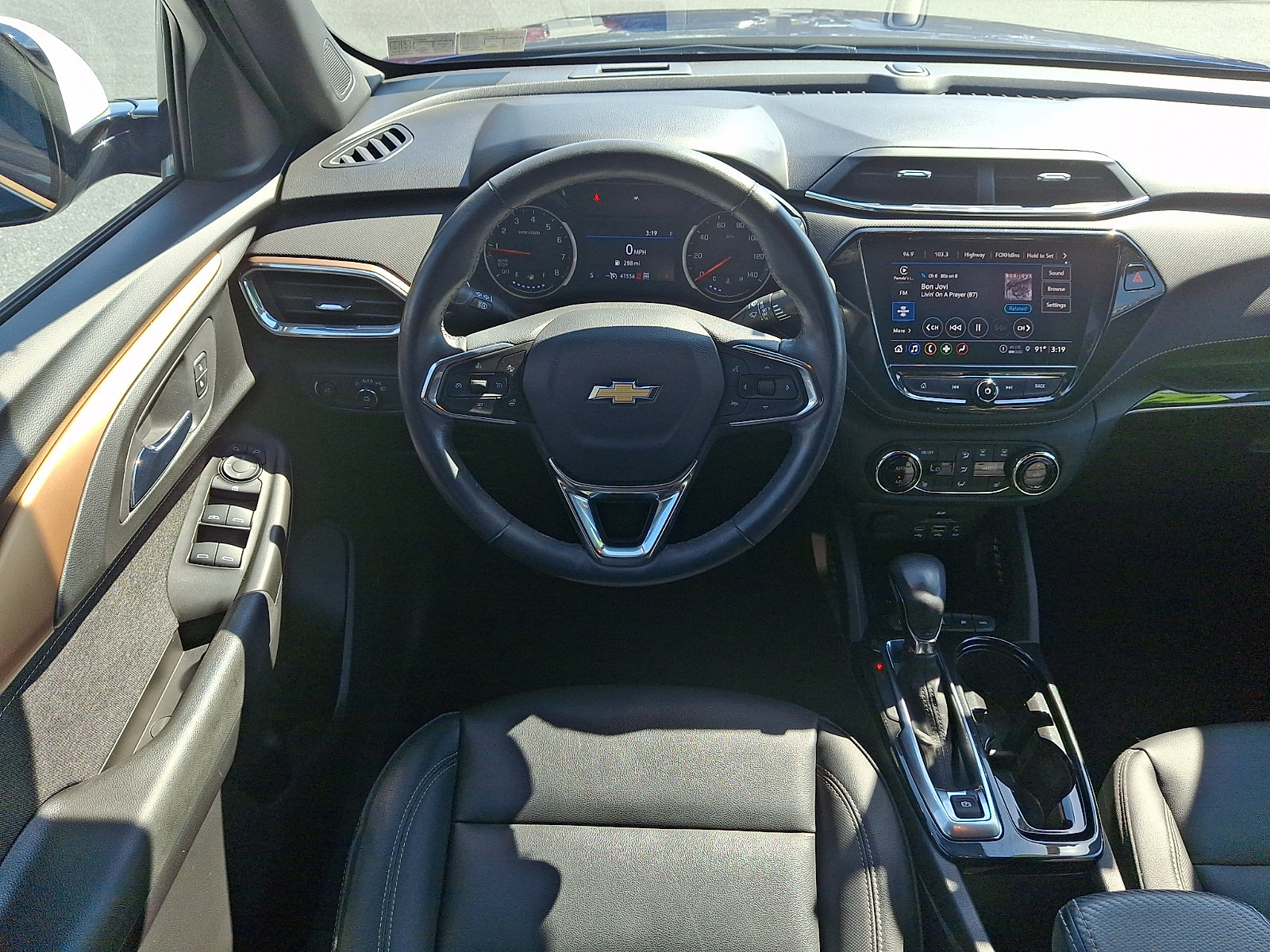 Used 2022 Chevrolet TrailBlazer ACTIV w/ Technology Package AWD/4WD image 11