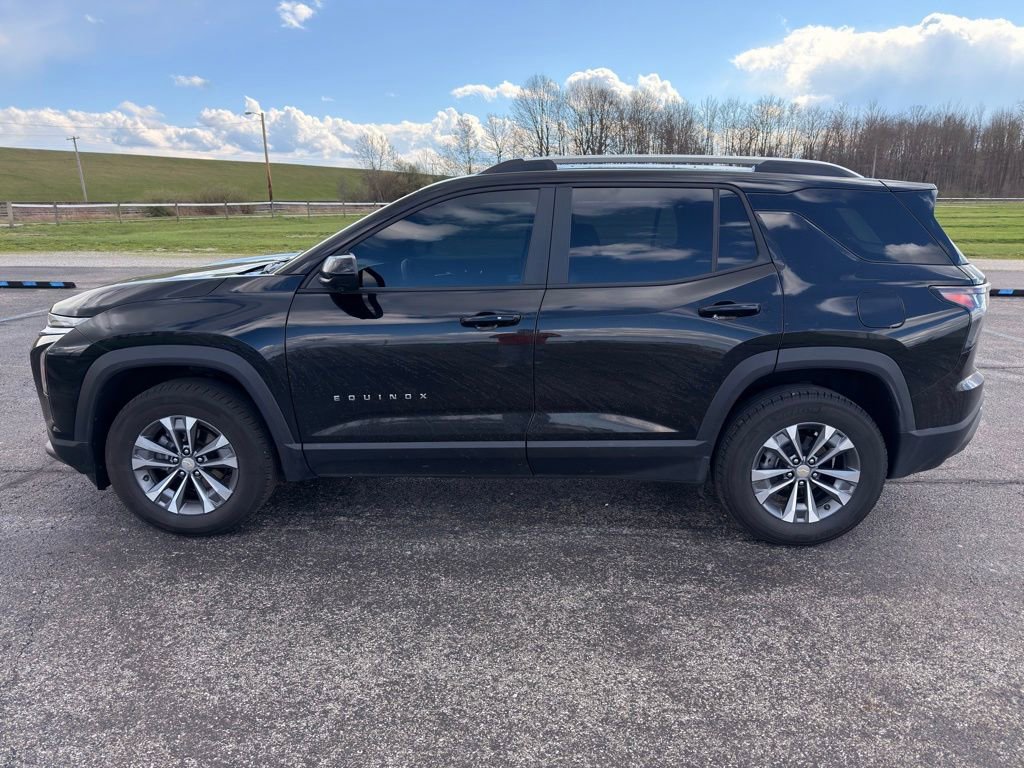 Used 2025 Chevrolet Equinox LT w/ Convenience Package II AWD/4WD image 15