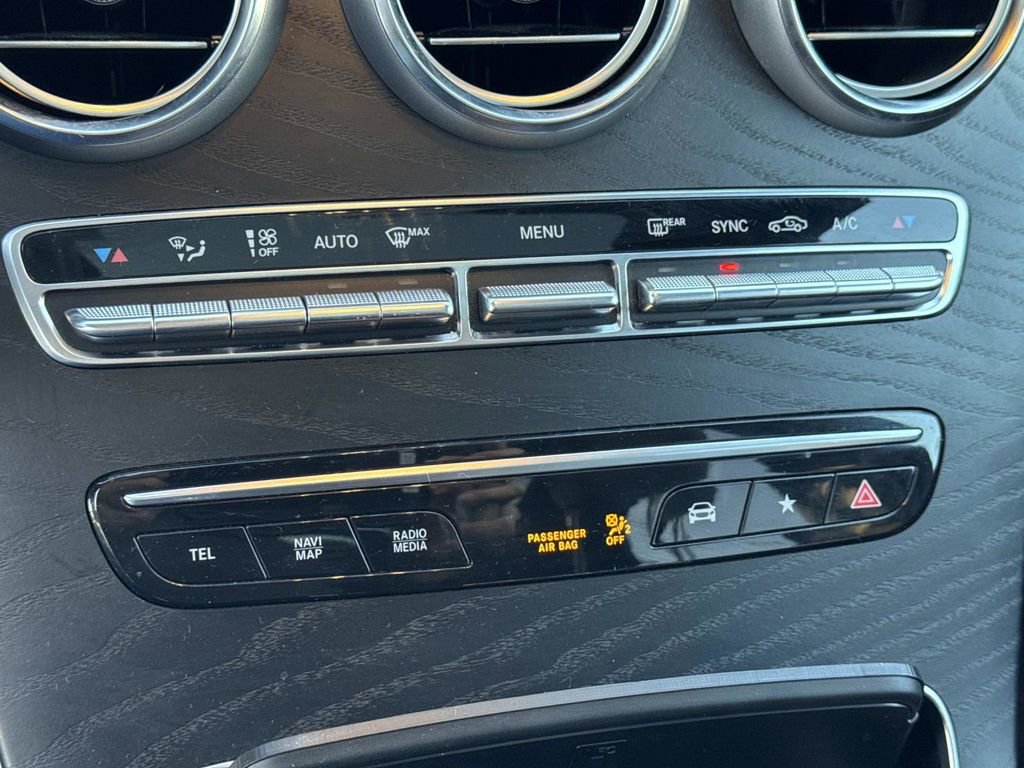 Certified 2022 Mercedes-Benz GLC 43 AMG 4MATIC image 22