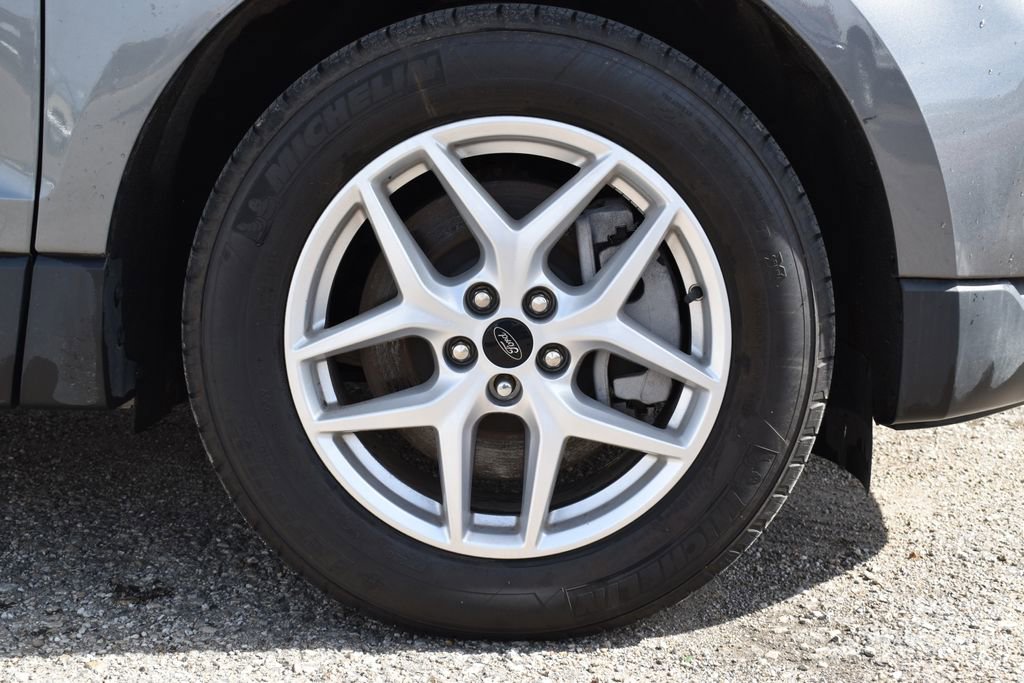 Certified 2023 Ford Edge SEL w/ Convenience Package image 4