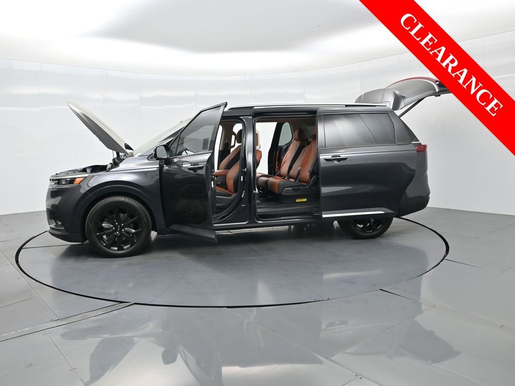Used 2023 Kia Carnival SX Prestige image 49