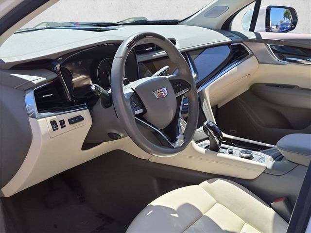 Used 2023 Cadillac XT6 Premium Luxury w/ Technology Package AWD/4WD image 10