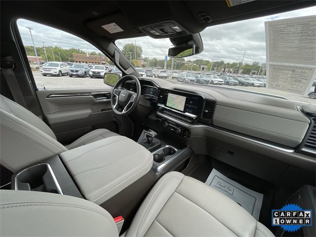 Used 2025 Chevrolet Silverado 1500 LTZ image 30