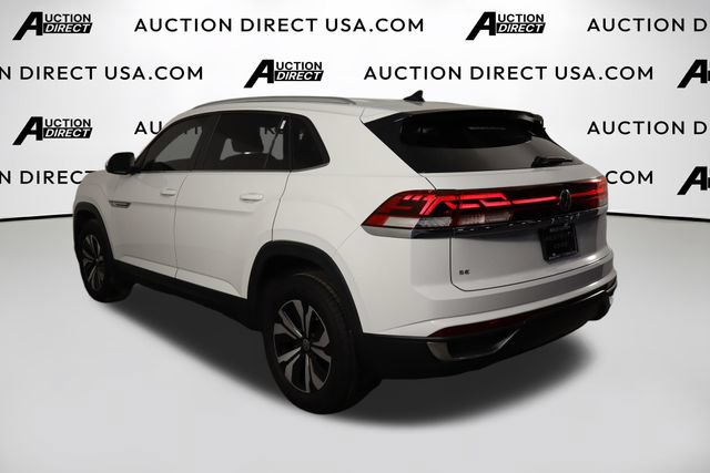 Used 2025 Volkswagen Atlas Cross Sport SE FWD image 36