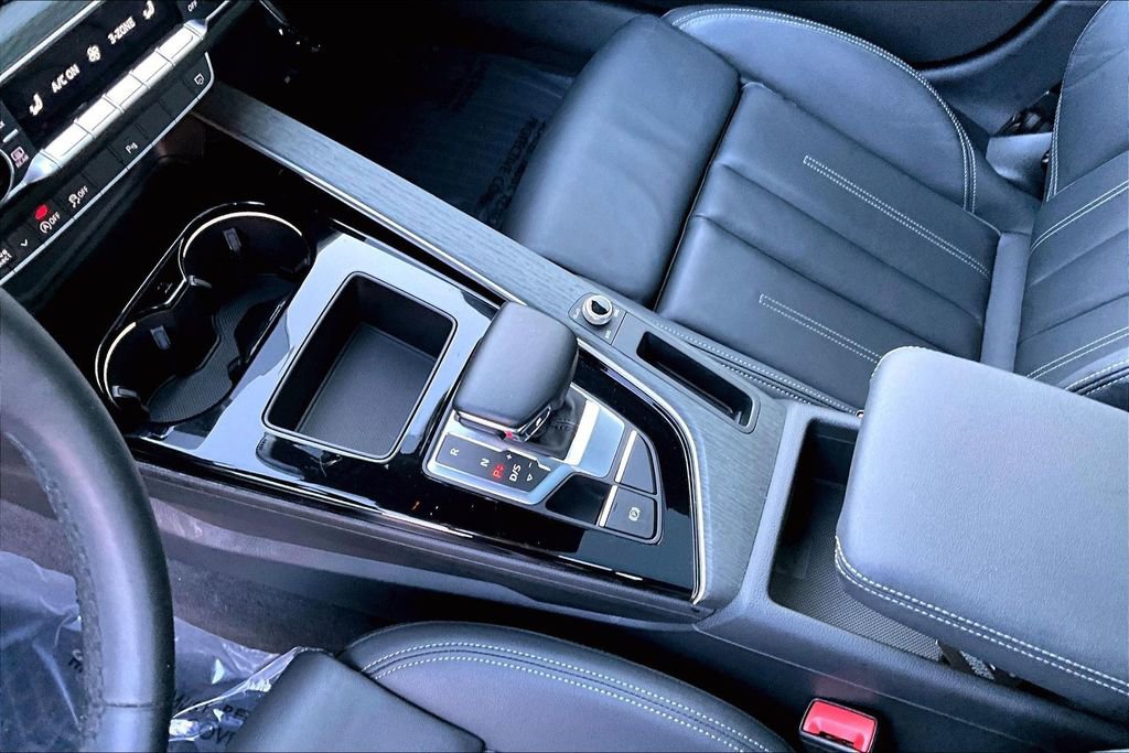 Used 2023 Audi A4 2.0T Premium image 18