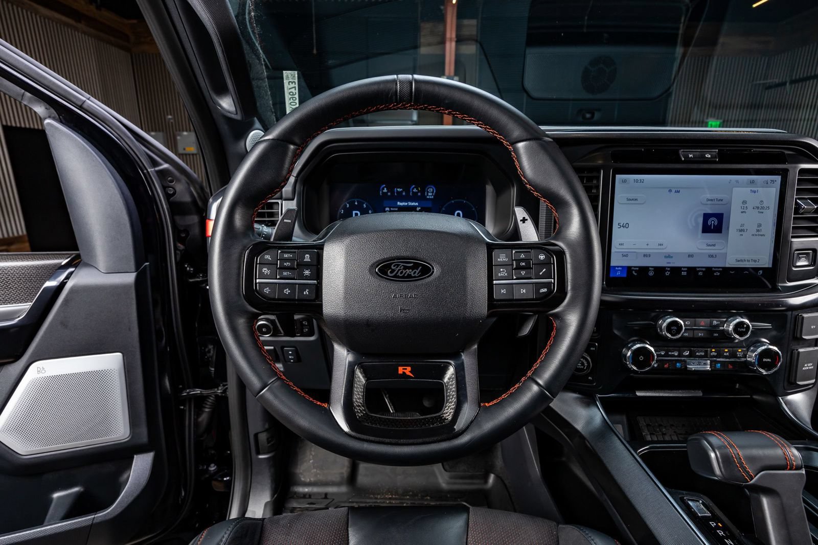 Used 2025 Ford F150 Raptor w/ Equipment Group 803A Raptor R AWD/4WD image 18