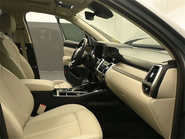 Used 2023 Kia Sorento X-Line EX image 15