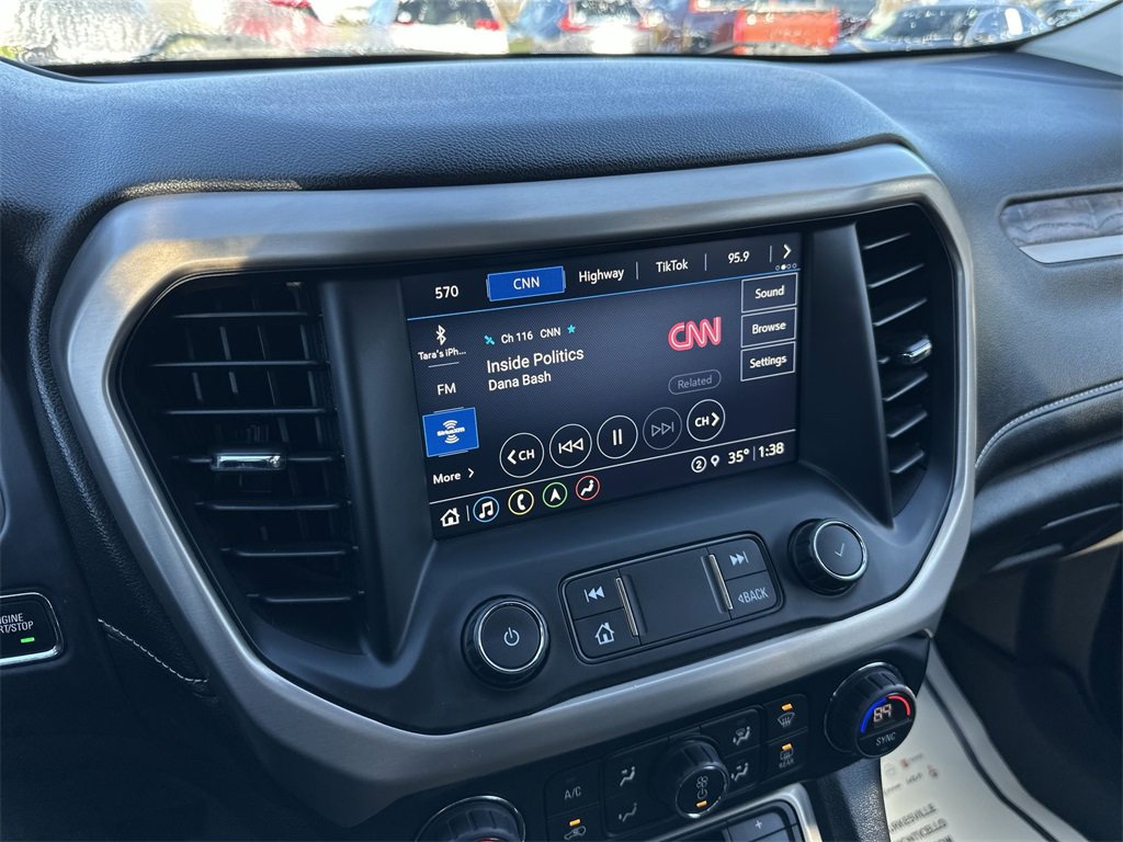 Used 2022 GMC Acadia Denali image 16