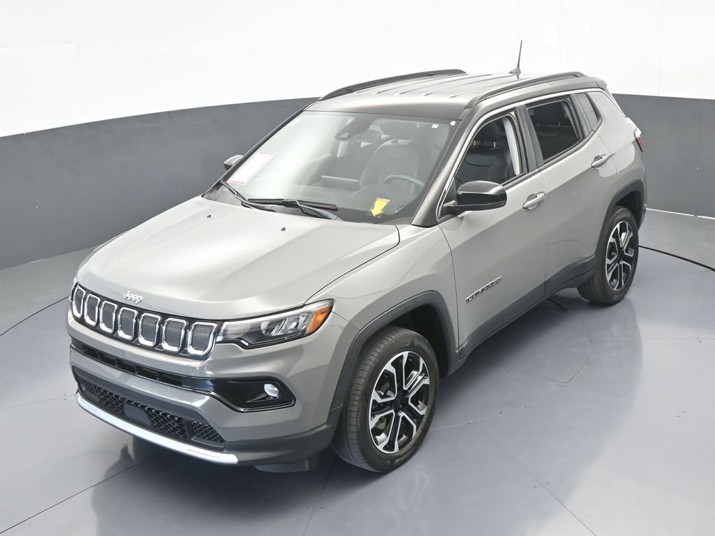 Used 2022 Jeep Compass Limited image 46