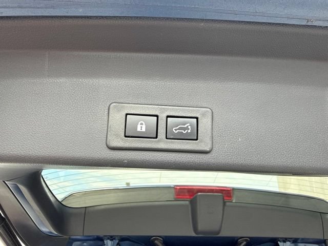 Used 2022 Subaru Ascent Touring AWD/4WD image 11