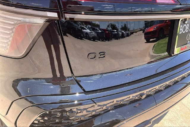 New 2026 Audi Q3 quattro 2.0T AWD/4WD image 33