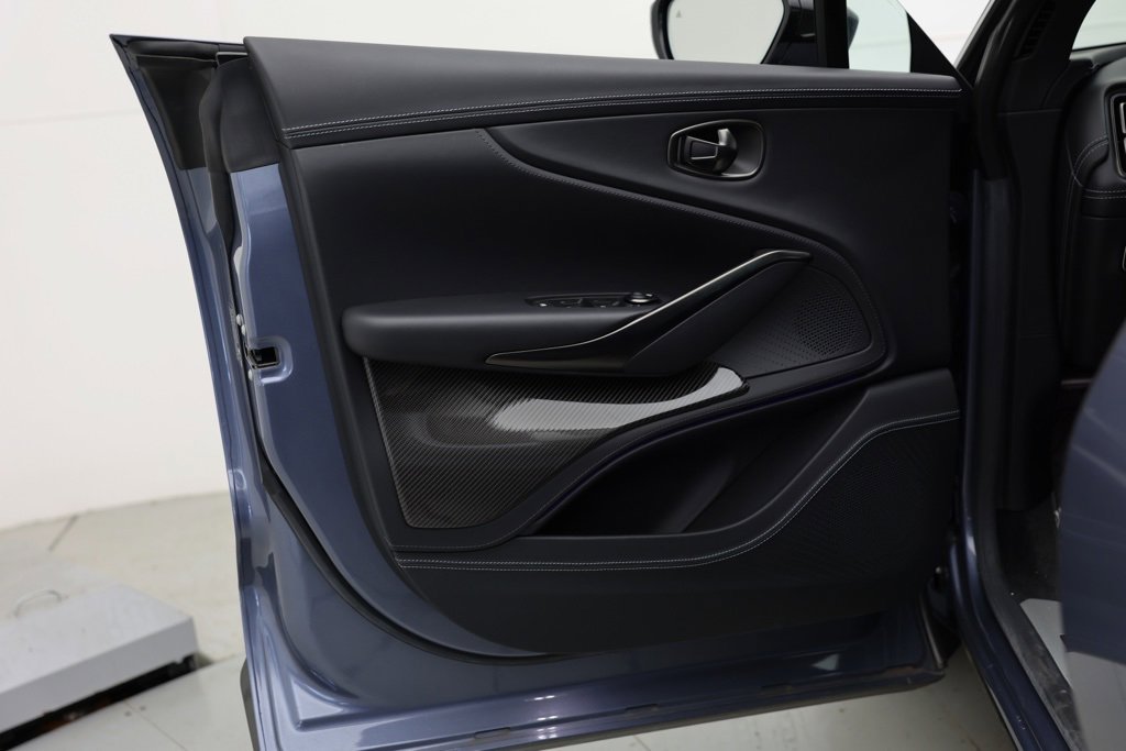 Used 2024 Aston Martin DBX 707 image 14