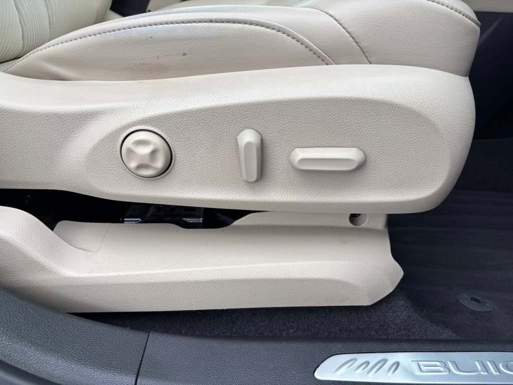 Used 2017 Buick Envision Preferred FWD image 22