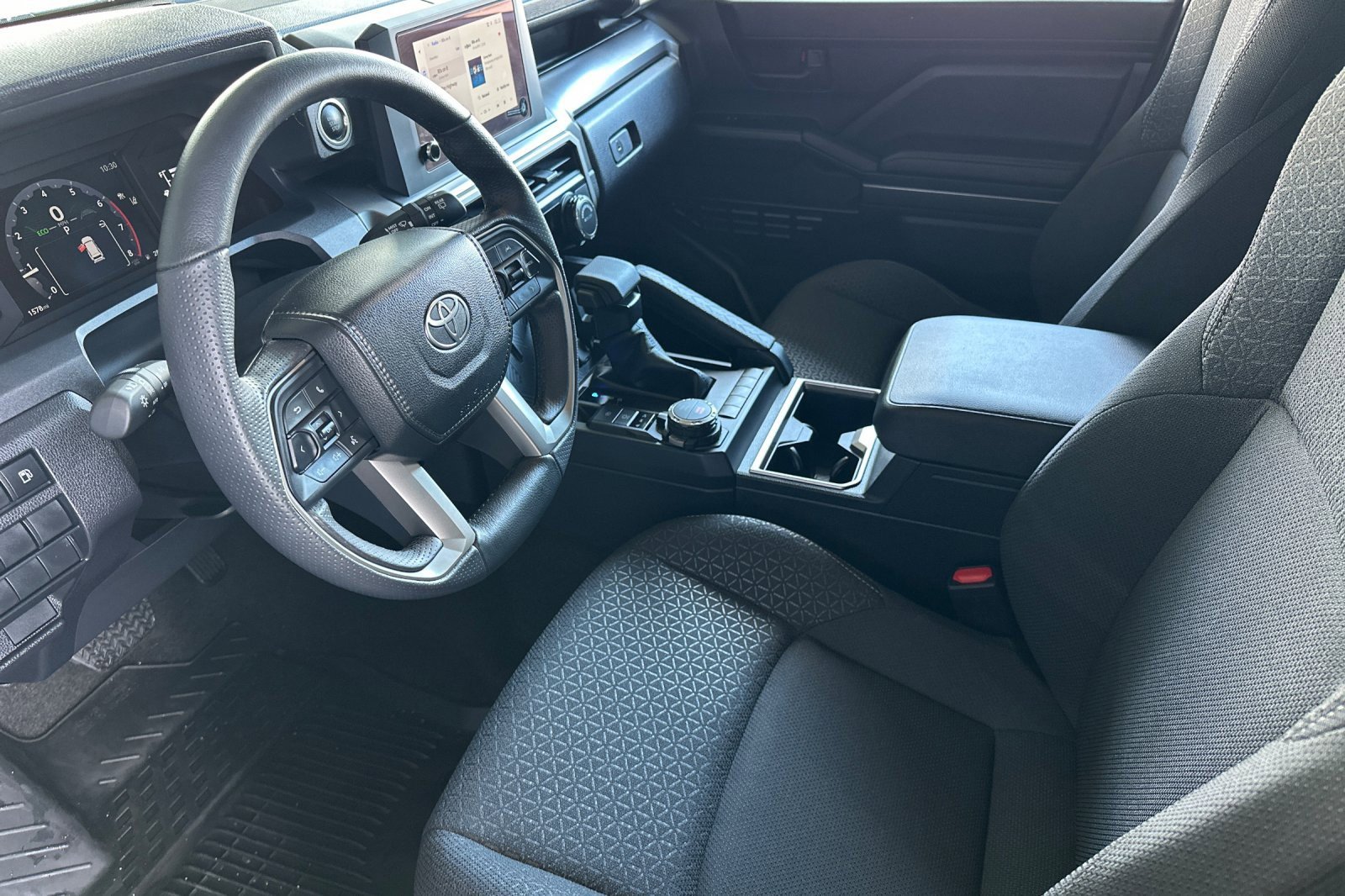 Used 2025 Toyota 4Runner SR5 image 12