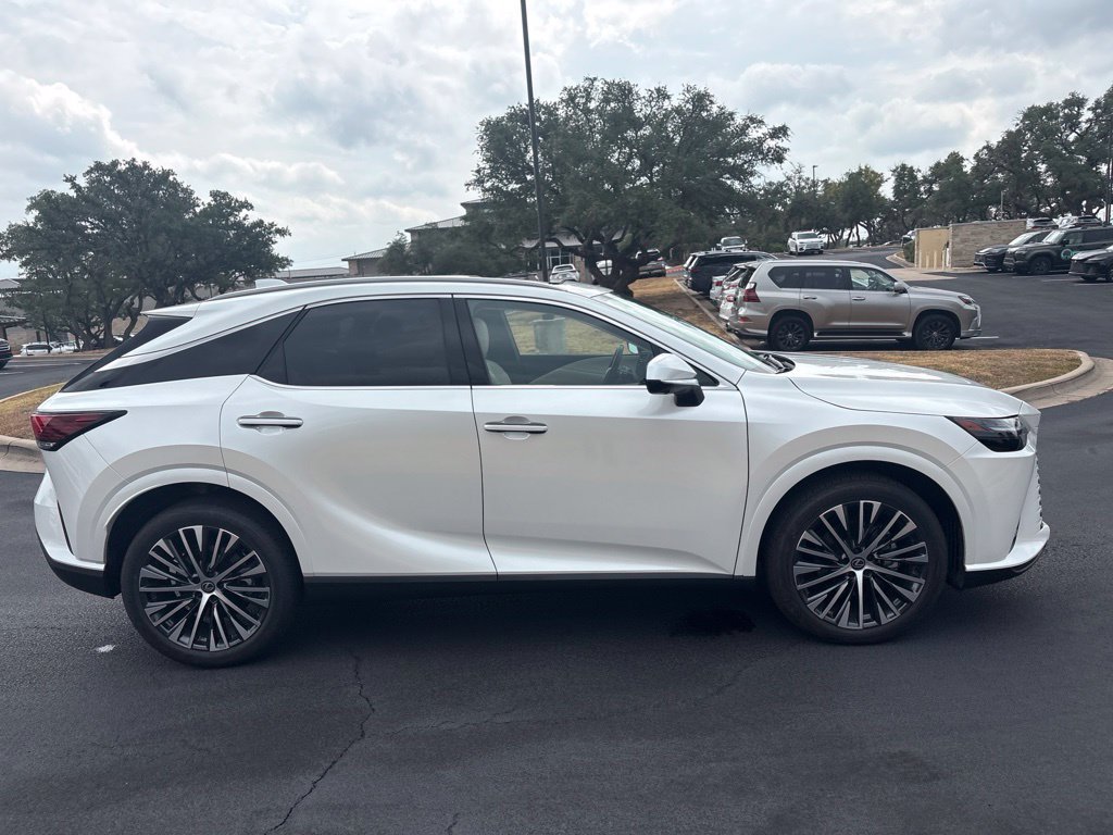 Used 2026 Lexus RX 350 Premium Plus w/ Accessory Package (Z1) FWD image 6