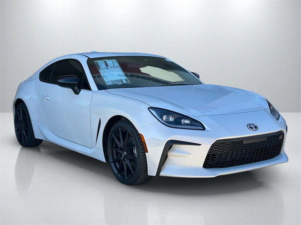 New 2026 Toyota GR86 Premium image 3