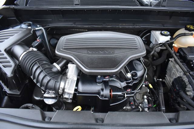 Used 2020 GMC Acadia SLT image 42