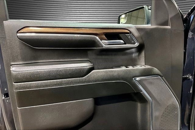 Certified 2024 Chevrolet Silverado 1500 RST AWD/4WD image 24