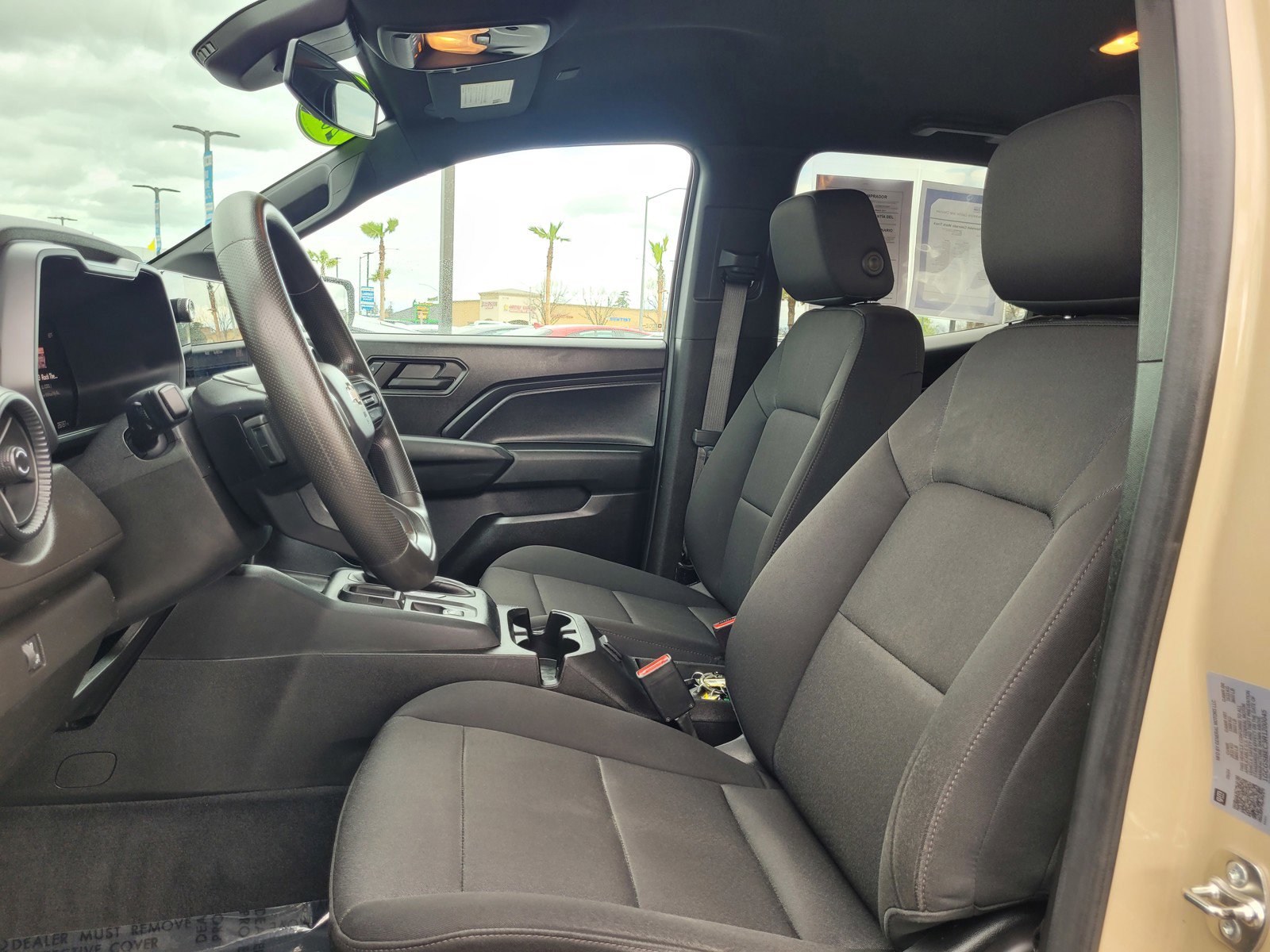 Used 2024 Chevrolet Colorado W/T image 10