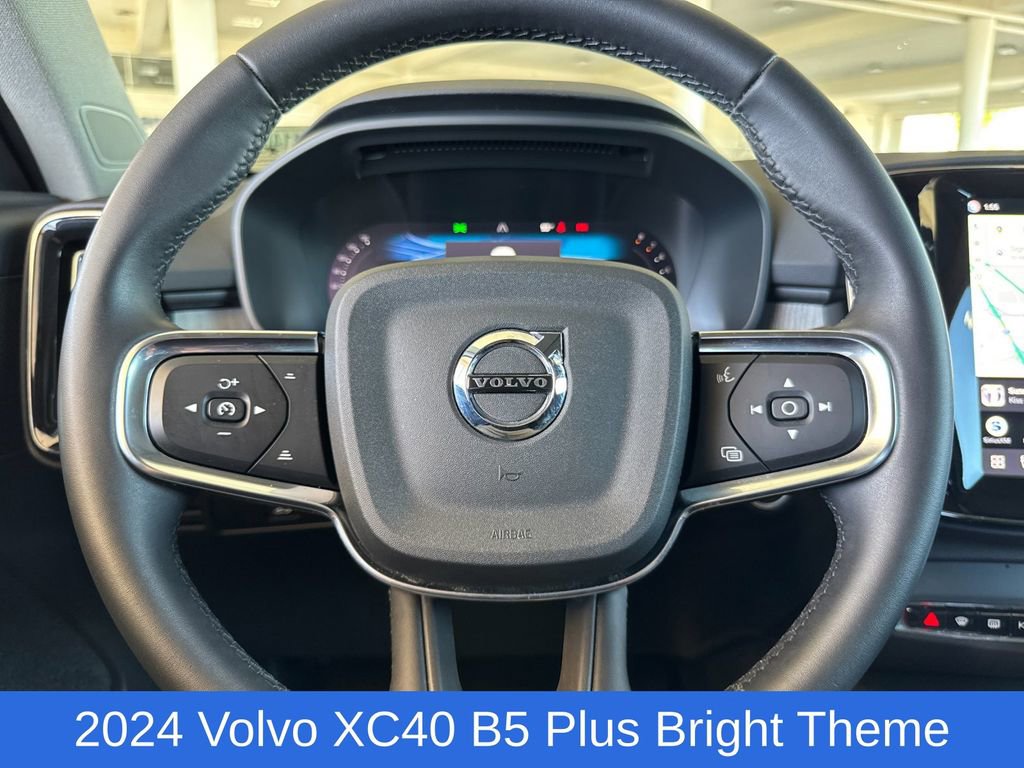 Certified 2024 Volvo XC40 B5 Plus w/ Protection Package Premier image 23