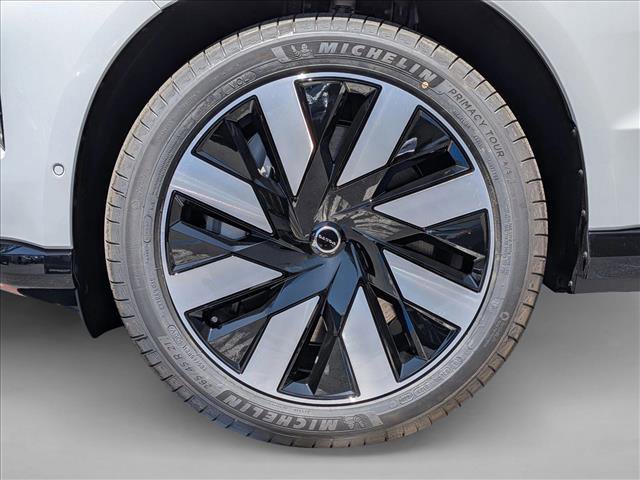 New 2026 Volvo EX90 Plus AWD/4WD image 10