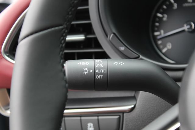 New 2026 MAZDA MAZDA3 2.5 S Hatchback w/ Premium Pkg FWD image 16