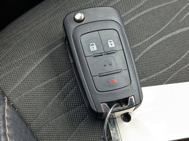 Used 2015 Buick Encore FWD image 28