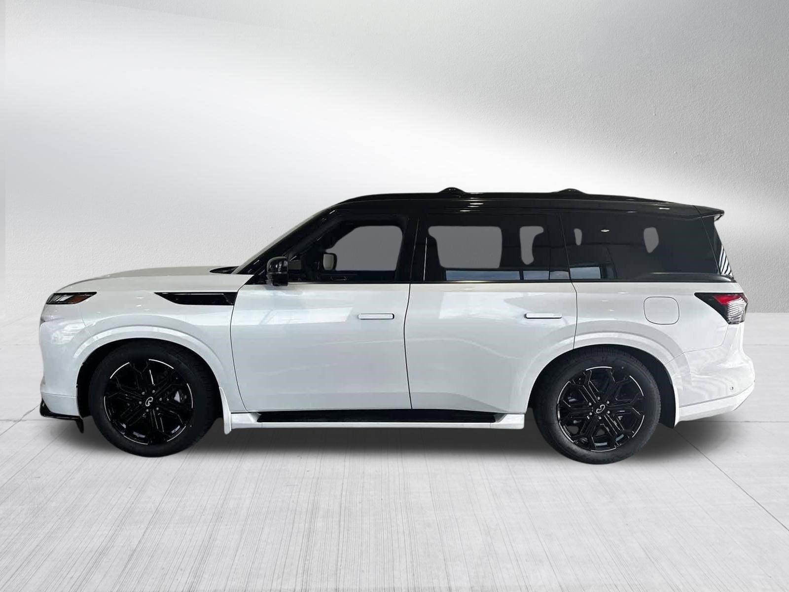 New 2026 INFINITI QX80 4WD w/ Sport Exterior Package video 2