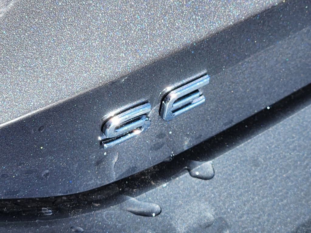 New 2026 Volkswagen Tiguan SE image 30