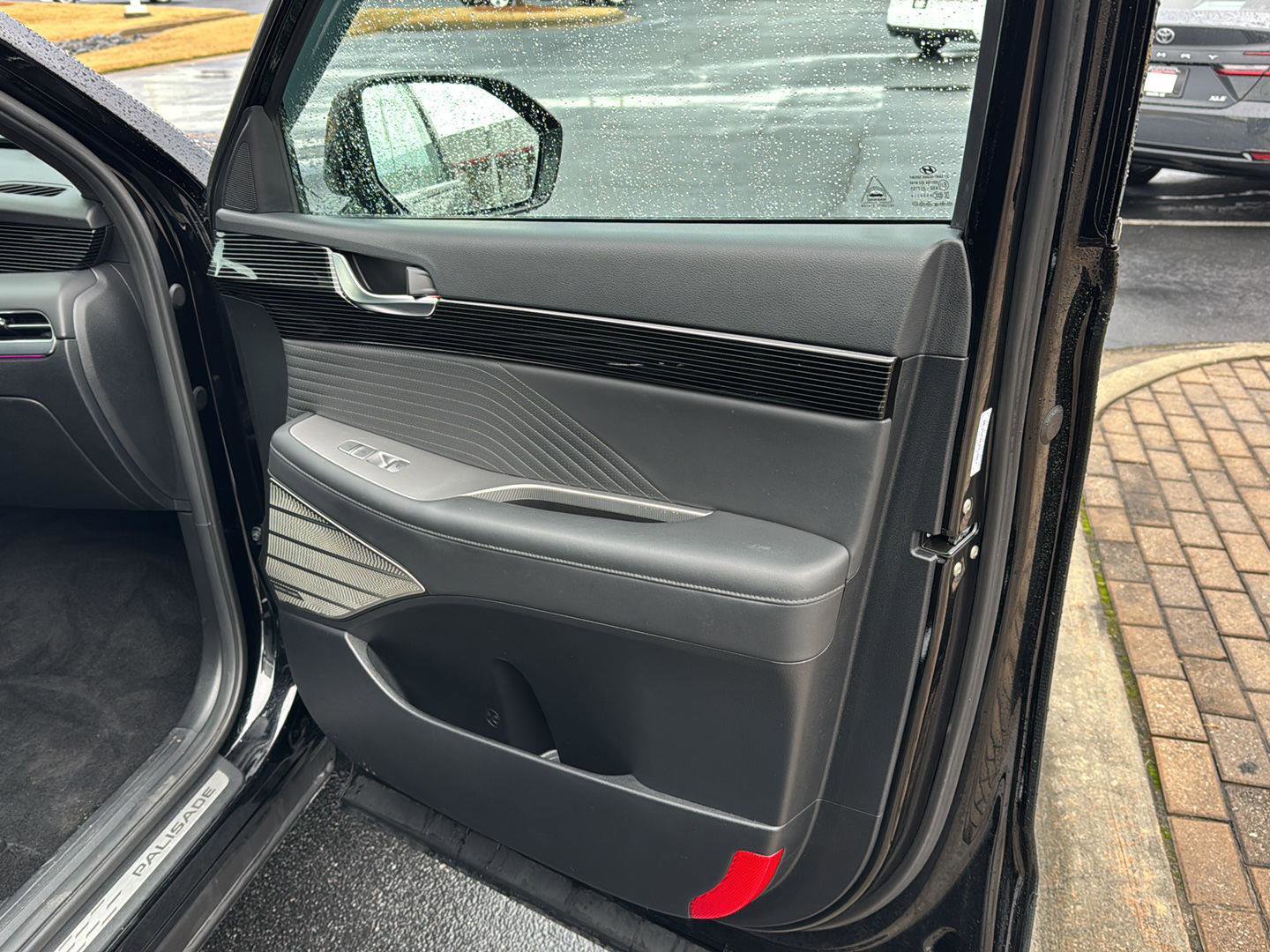 Used 2024 Hyundai Palisade Calligraphy image 12