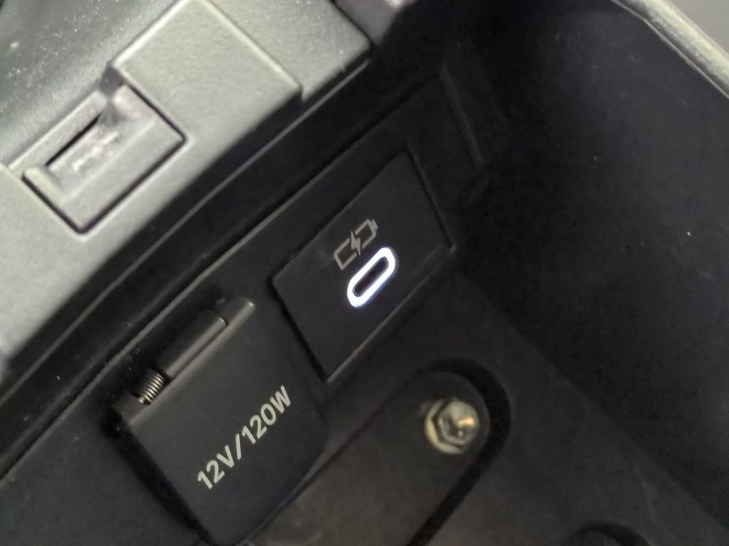 Used 2025 Toyota Corolla LE image 23