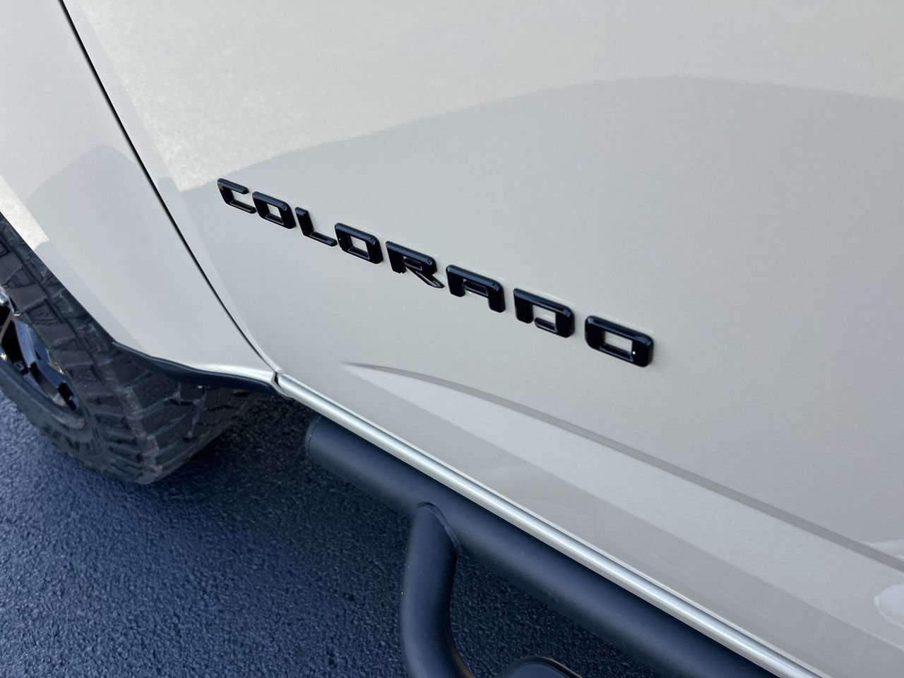Used 2022 Chevrolet Colorado Z71 AWD/4WD image 13