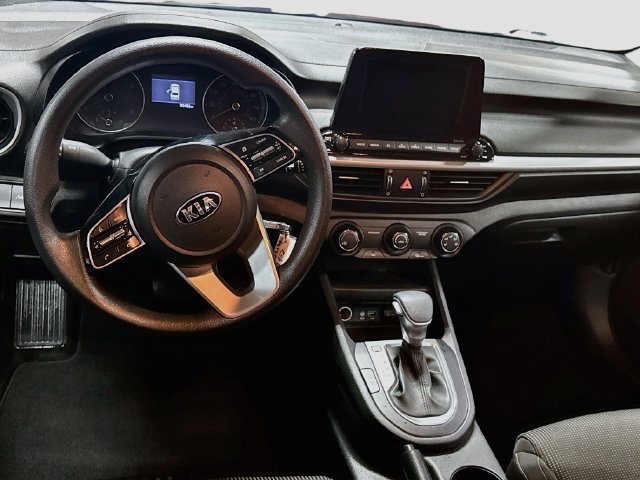 Used 2020 Kia Forte LXS FWD image 19