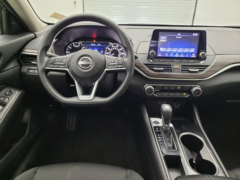 Used 2024 Nissan Altima 2.5 SV image 22