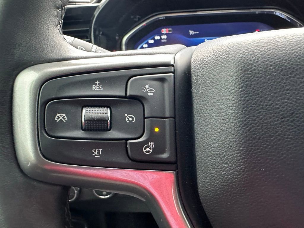 Used 2024 Chevrolet Silverado 1500 LT image 17