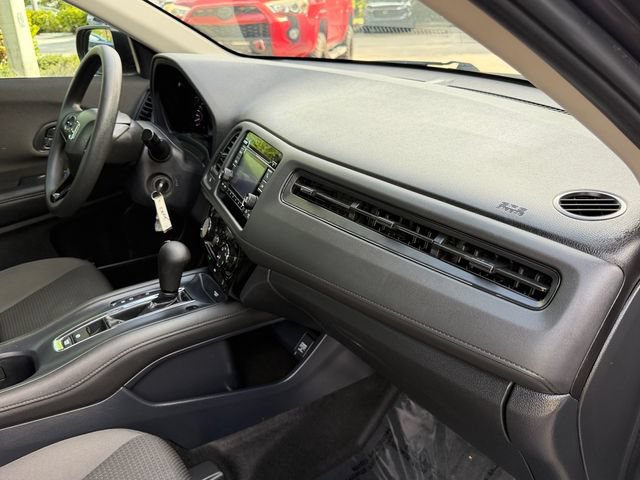 Used 2021 Honda HR-V LX image 18