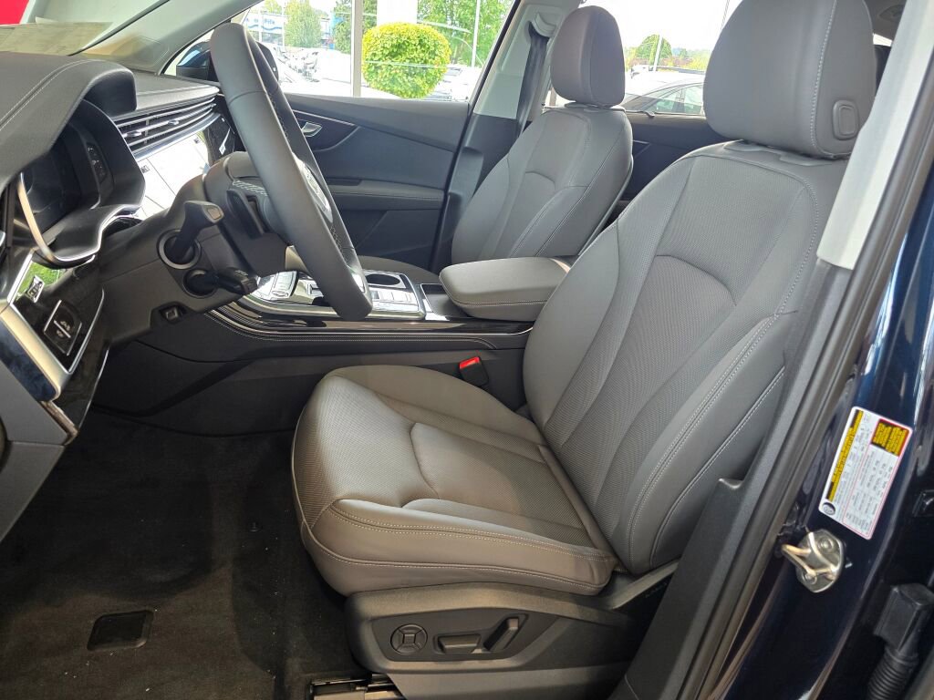 New 2025 Audi Q7 3.0T Premium Plus image 10