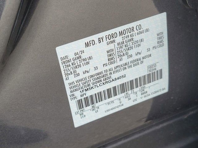 Used 2024 Ford Explorer King Ranch w/ Technology Package image 18