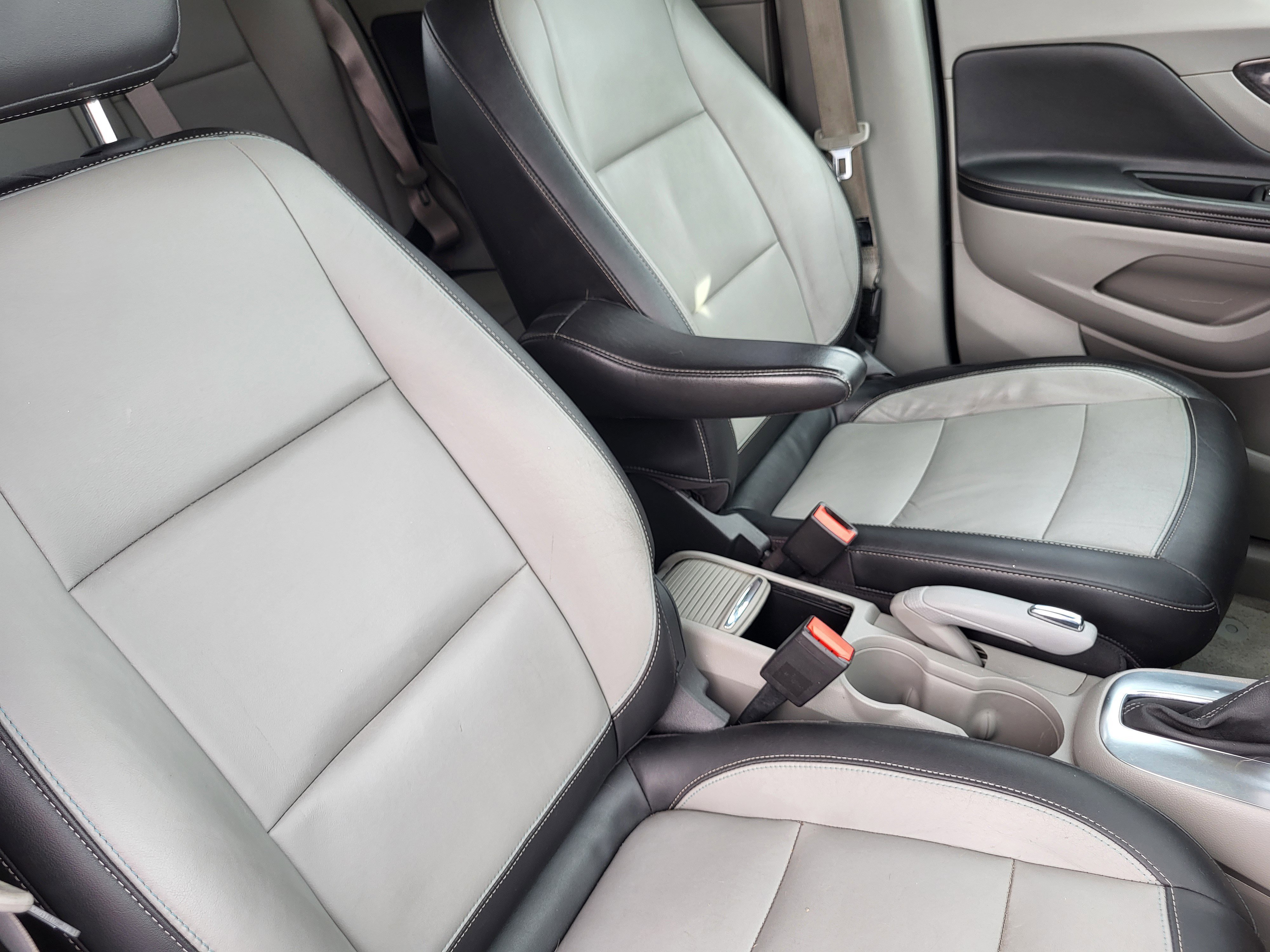Used 2016 Buick Encore Leather image 14