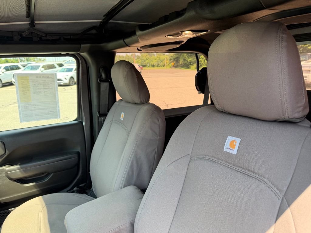 Used 2023 Jeep Wrangler Sport AWD/4WD image 10