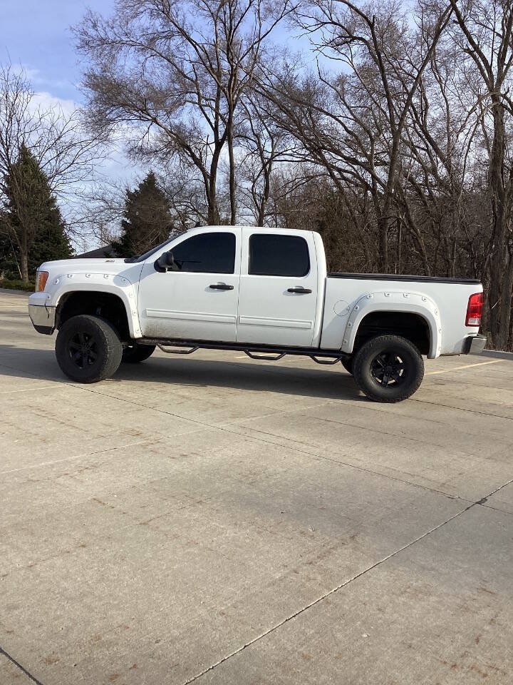 Used 2012 GMC Sierra 1500 SLE w/ Max Trailering Pack AWD/4WD image 6