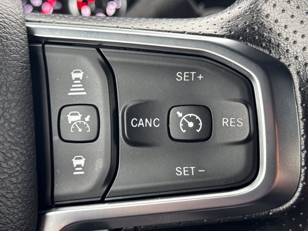 Used 2025 RAM 2500 Tradesman AWD/4WD image 29