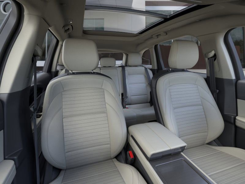 New 2026 Lincoln Nautilus Reserve w/ Jet Appearance Package image 11