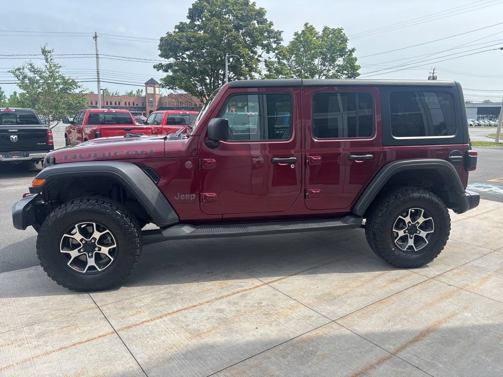 Used 2022 Jeep Wrangler Unlimited Rubicon w/ Dual Top Group AWD/4WD image 9