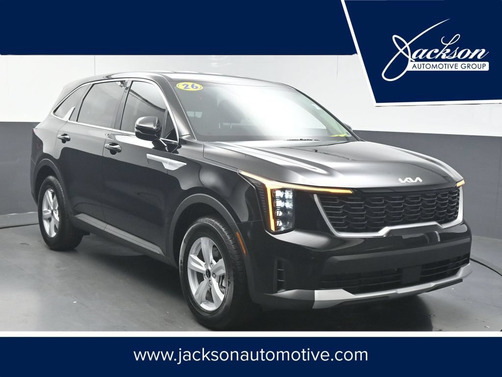 Used 2026 Kia Sorento LX FWD image 1