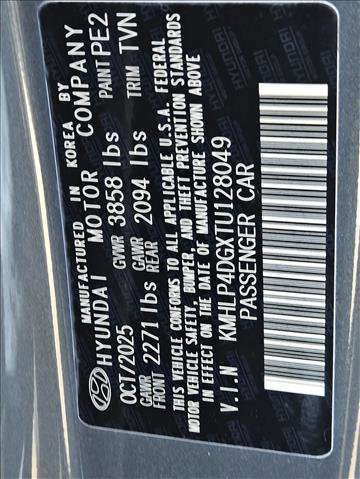 New 2026 Hyundai Elantra Limited image 16