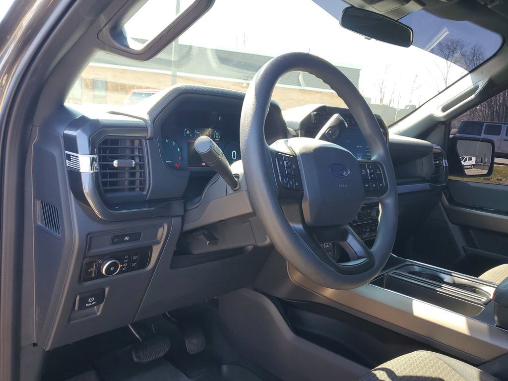 Used 2025 Ford F150 STX w/ Equipment Group 201A FX4 image 14