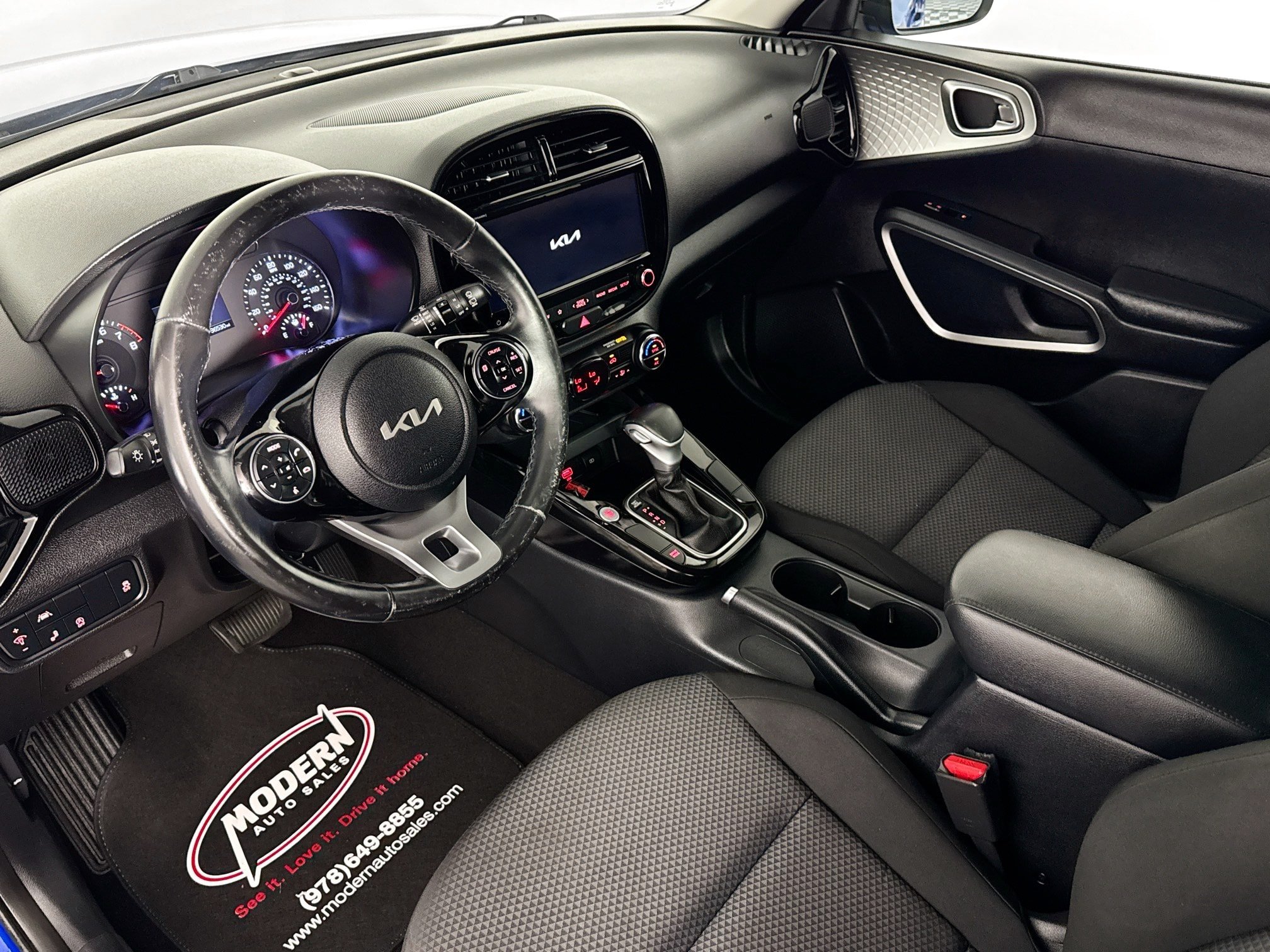 Used 2022 Kia Soul X-Line FWD image 5
